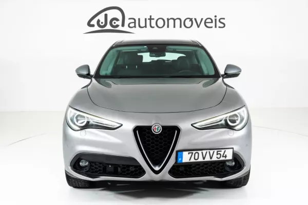 Alfa Romeo Stelvio 2.2 D Super AT8 Q4 5