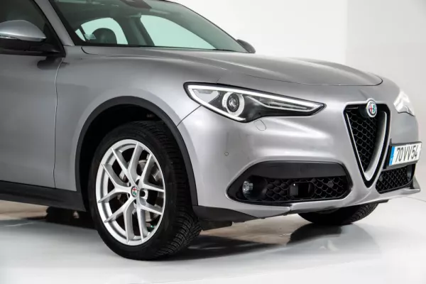 Alfa Romeo Stelvio 2.2 D Super AT8 Q4 9