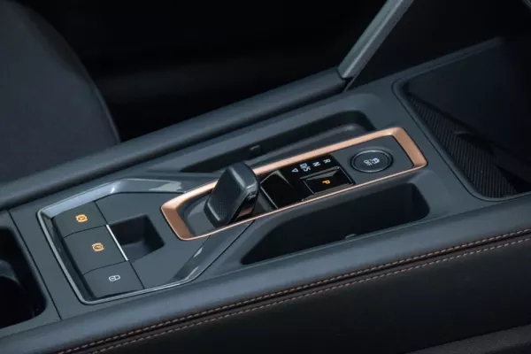 Cupra Formentor 1.5 eTSI DSG 34