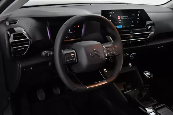 Citroën C4 Aircross 4