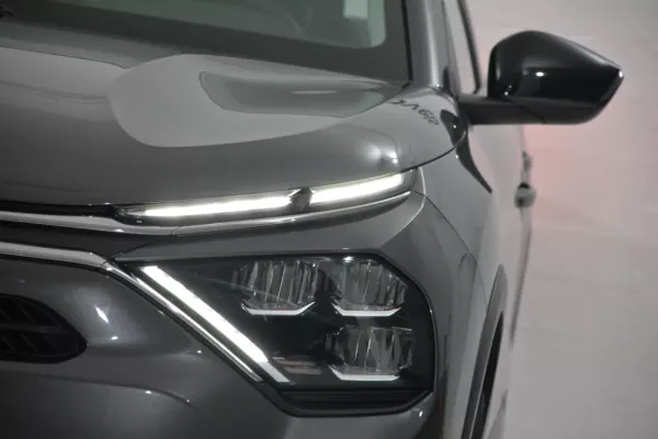 Citroën C4 X 1.5 BlueHDi Feel Pack EAT8 10