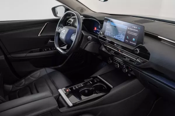 Citroën C5 X 1.2 PureTech Shine EAT8 4