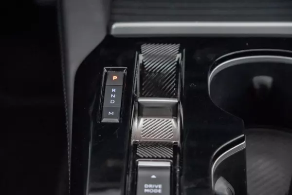 Citroën C5 X 1.2 PureTech Shine EAT8 33