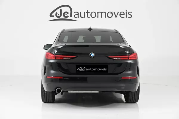 BMW 216 Gran Coupé 8