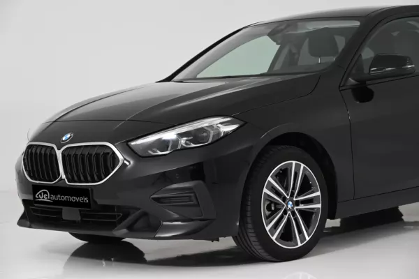 BMW 216 Gran Coupé 10