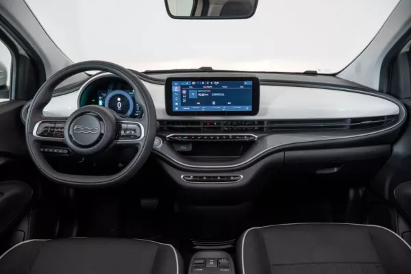 Fiat 500e C Icon 3