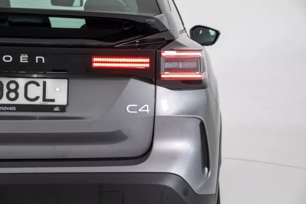 Citroën C4 Aircross 1.2 Hybrid Plus e-DSC6 19