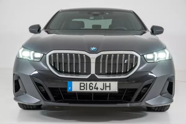 BMW i5 eDrive40 Pack Desportivo M 15