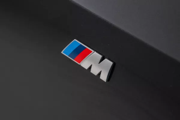 BMW i5 eDrive40 Pack Desportivo M 48