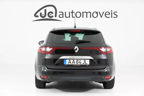 Renault Mégane Sport Tourer 7