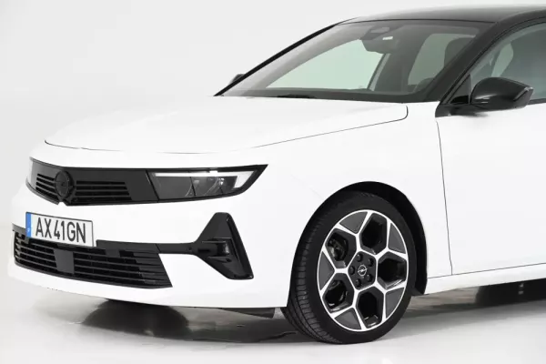 Opel Astra 1.5 D GS Aut. 11