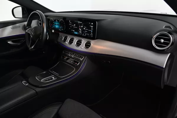 Mercedes-Benz E 300 de Avantgarde 4