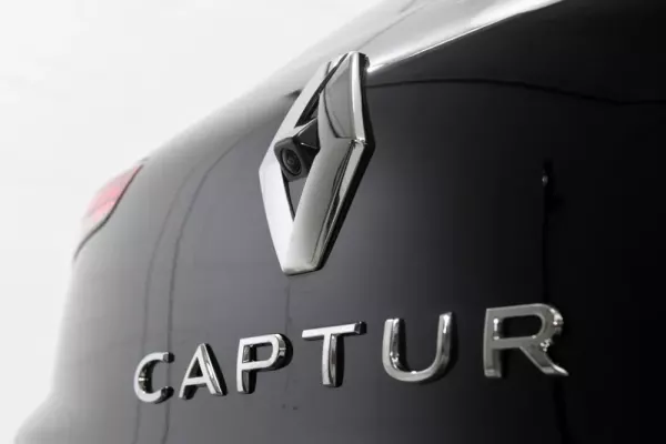 Renault Captur 1.0 TCe Techno 15