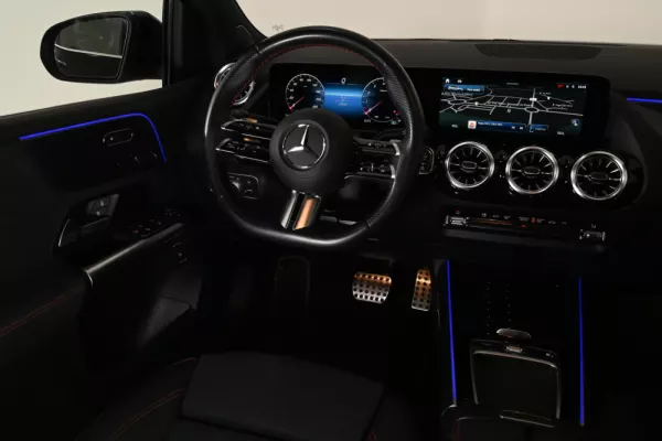 Mercedes-Benz B 200 AMG Line Aut. 15