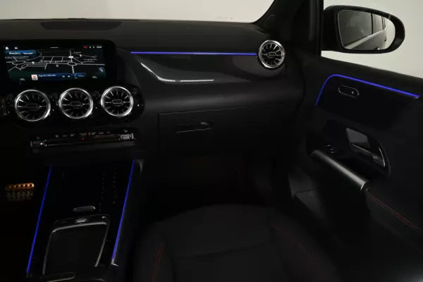 Mercedes-Benz B 200 AMG Line Aut. 16