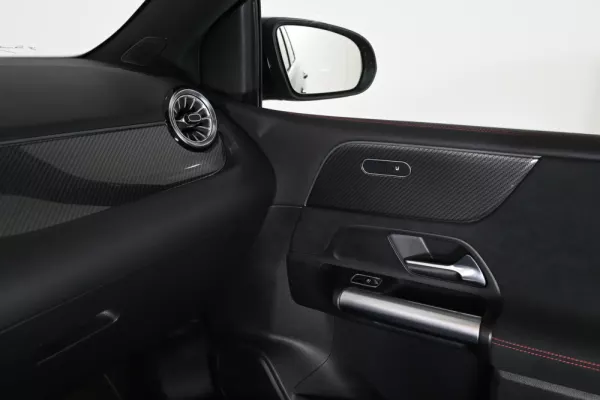 Mercedes-Benz B 200 AMG Line Aut. 21