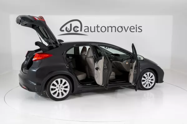 Honda Civic 1.6 i-DTEC Lifestyle 6