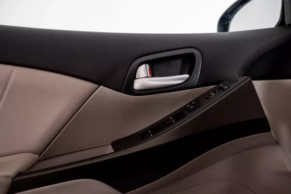 Honda Civic 1.6 i-DTEC Lifestyle 24