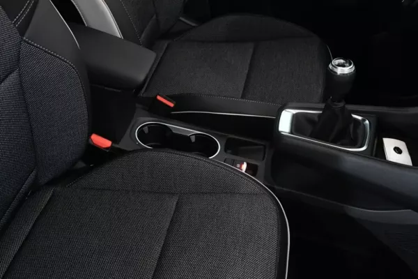 Renault Captur 1.0 TCe Techno 19