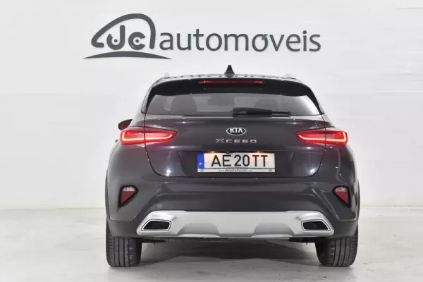Kia XCeed 1.6 CRDi MHEV Tech 8