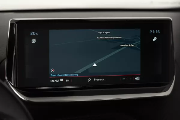 Peugeot 2008 1.2 PureTech Allure Pack EAT8 21