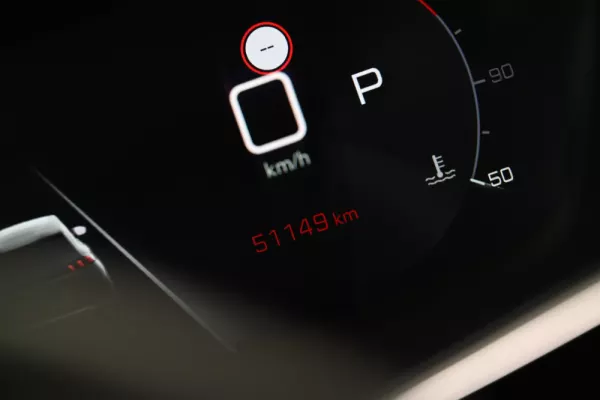 Peugeot 2008 1.2 PureTech Allure Pack EAT8 24