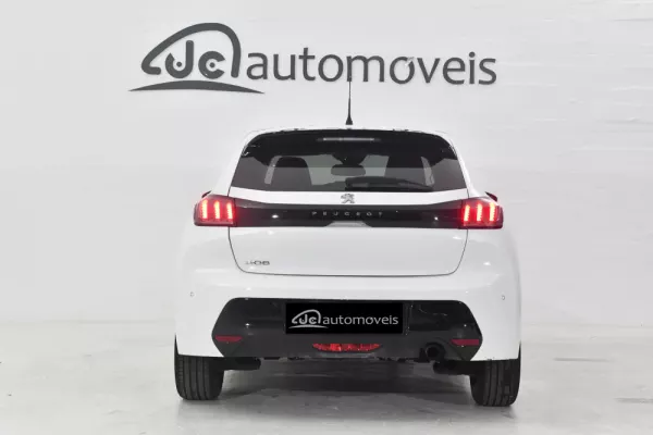 Peugeot 208 1.2 PureTech Active Pack 8