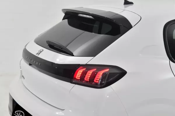 Peugeot 208 1.2 PureTech Active Pack 9