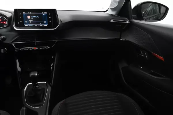 Peugeot 208 1.2 PureTech Active Pack 15