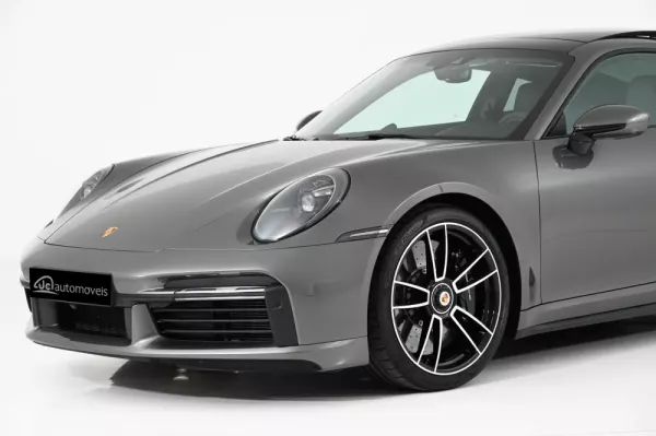 Porsche 911 (992) Turbo S PDK 15