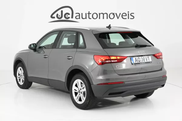 Audi Q3 35 TFSI S tronic 2
