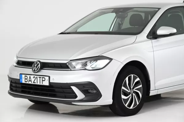 Volkswagen Polo 1.0 TSI Life 9