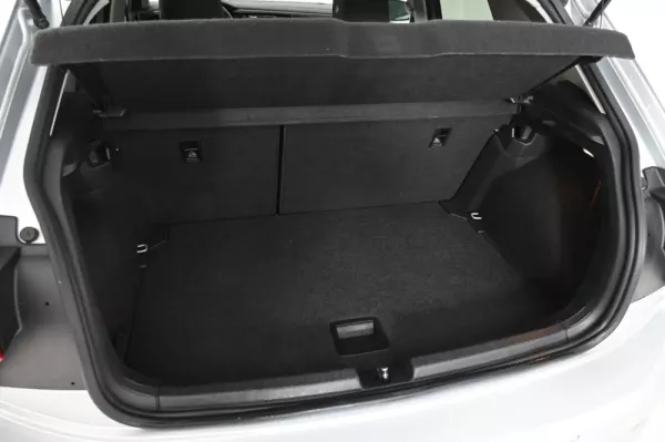 Volkswagen Polo 1.0 TSI Life 11