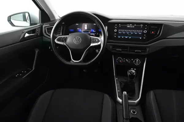 Volkswagen Polo 1.0 TSI Life 12