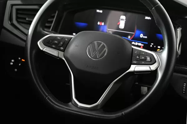 Volkswagen Polo 1.0 TSI Life 16