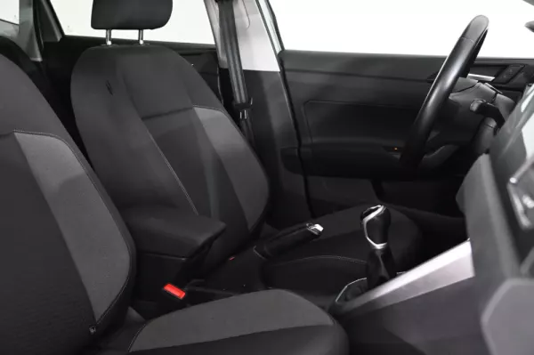 Volkswagen Polo 1.0 TSI Life 17