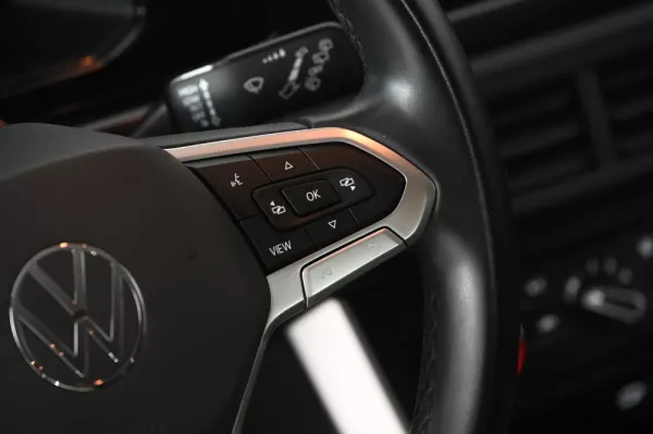 Volkswagen Polo 1.0 TSI Life 22