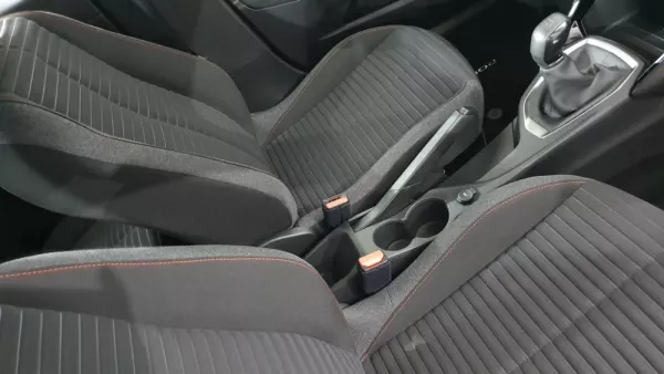 Peugeot 208 1.2 PureTech Active 17