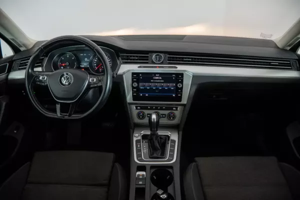 Volkswagen Passat Variant 2.0 TDi Confortline DSG 3