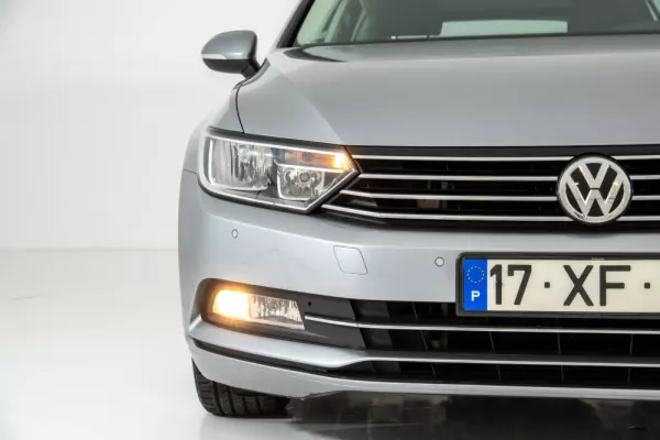 Volkswagen Passat Variant 2.0 TDi Confortline DSG 13