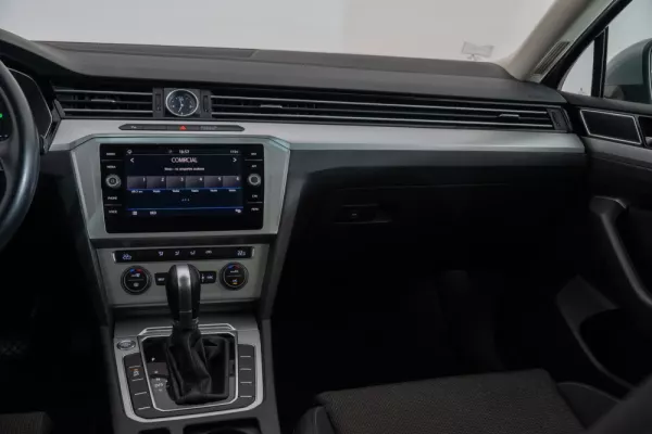 Volkswagen Passat Variant 2.0 TDi Confortline DSG 27