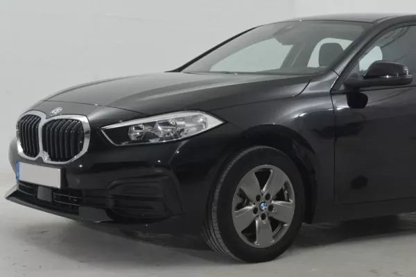 BMW 116 d Advantage 6