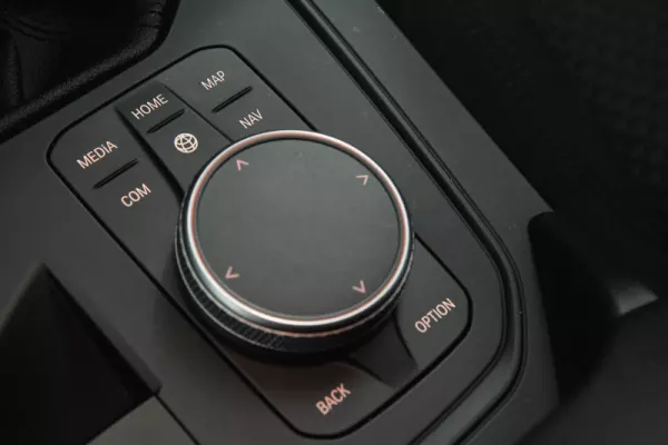 BMW 116 d Advantage 15