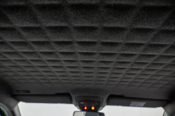 Renault 5 E-Tech 52 kWh Techno Autonomia Conforto 27