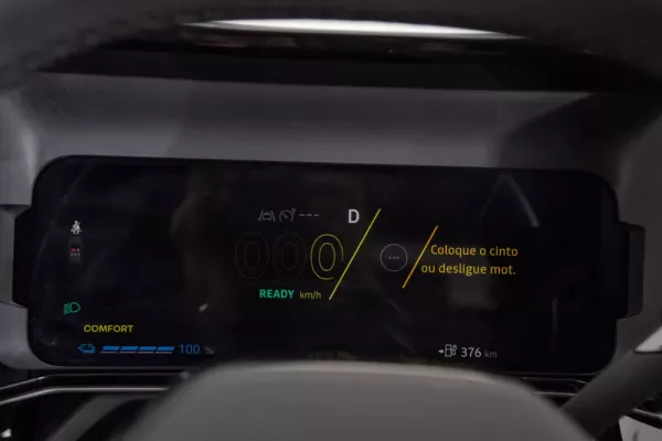 Renault 5 E-Tech 52 kWh Techno Autonomia Conforto 33