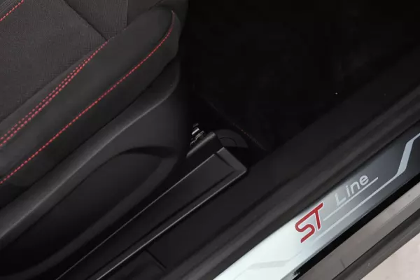 Ford Puma 1.0 EcoBoost MHEV ST-Line Aut. 24