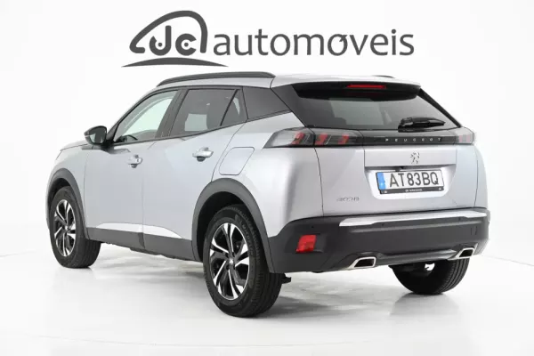 Peugeot 2008 1.2 PureTech Allure Pack 2