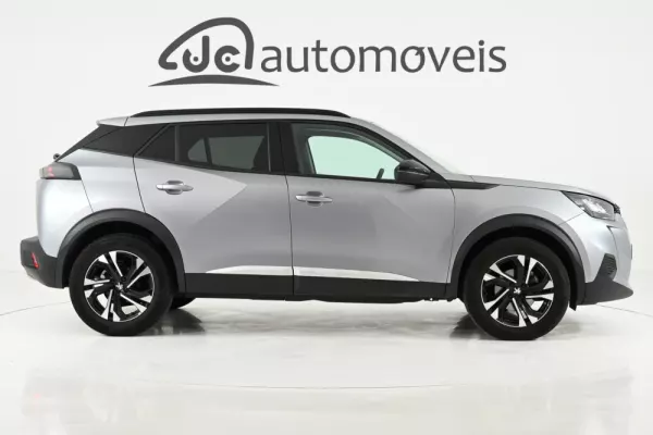 Peugeot 2008 1.2 PureTech Allure Pack 6