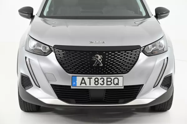 Peugeot 2008 1.2 PureTech Allure Pack 12