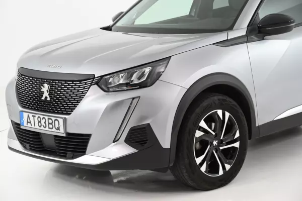 Peugeot 2008 1.2 PureTech Allure Pack 13